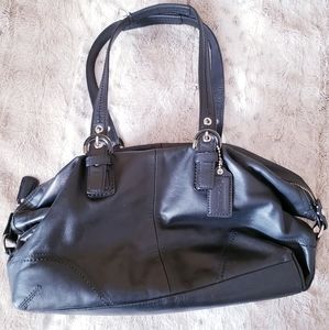 Gorgeous Genuine Coach Soft Leather Bag